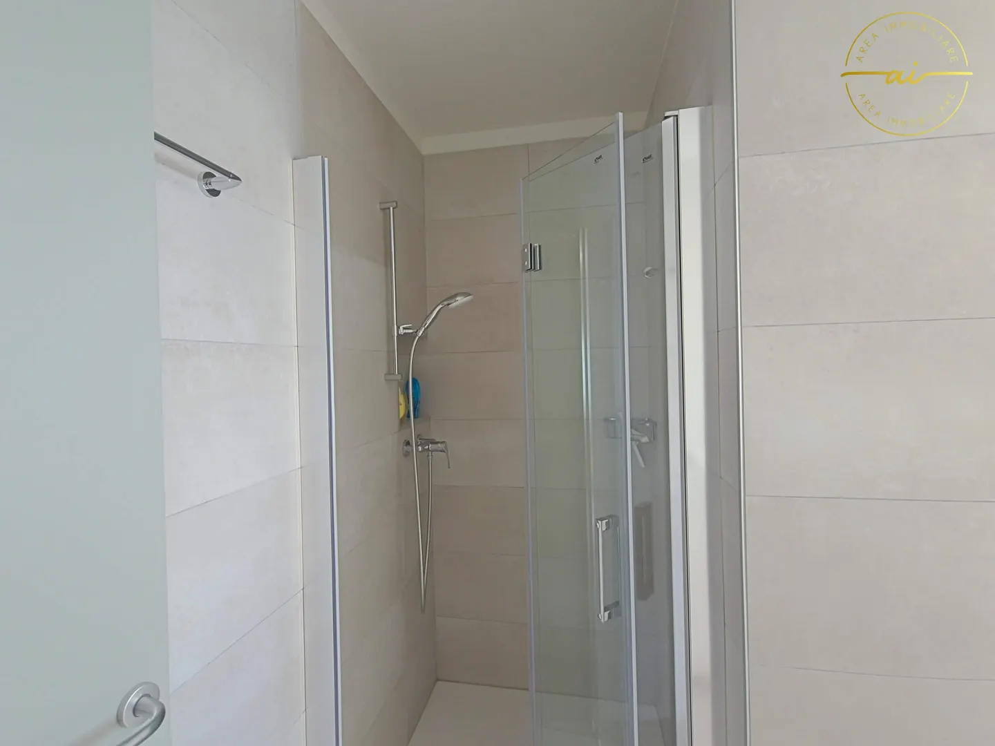 3.5-ROOM APARTMENT IN THE NUCLEUS OF GENESTRERIO - Photo 10 of 13