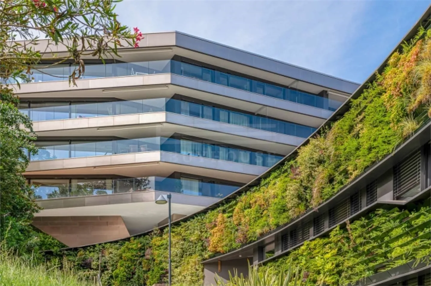 Penthouse for Sale in Lugano with Lake View - Photo 16 of 17