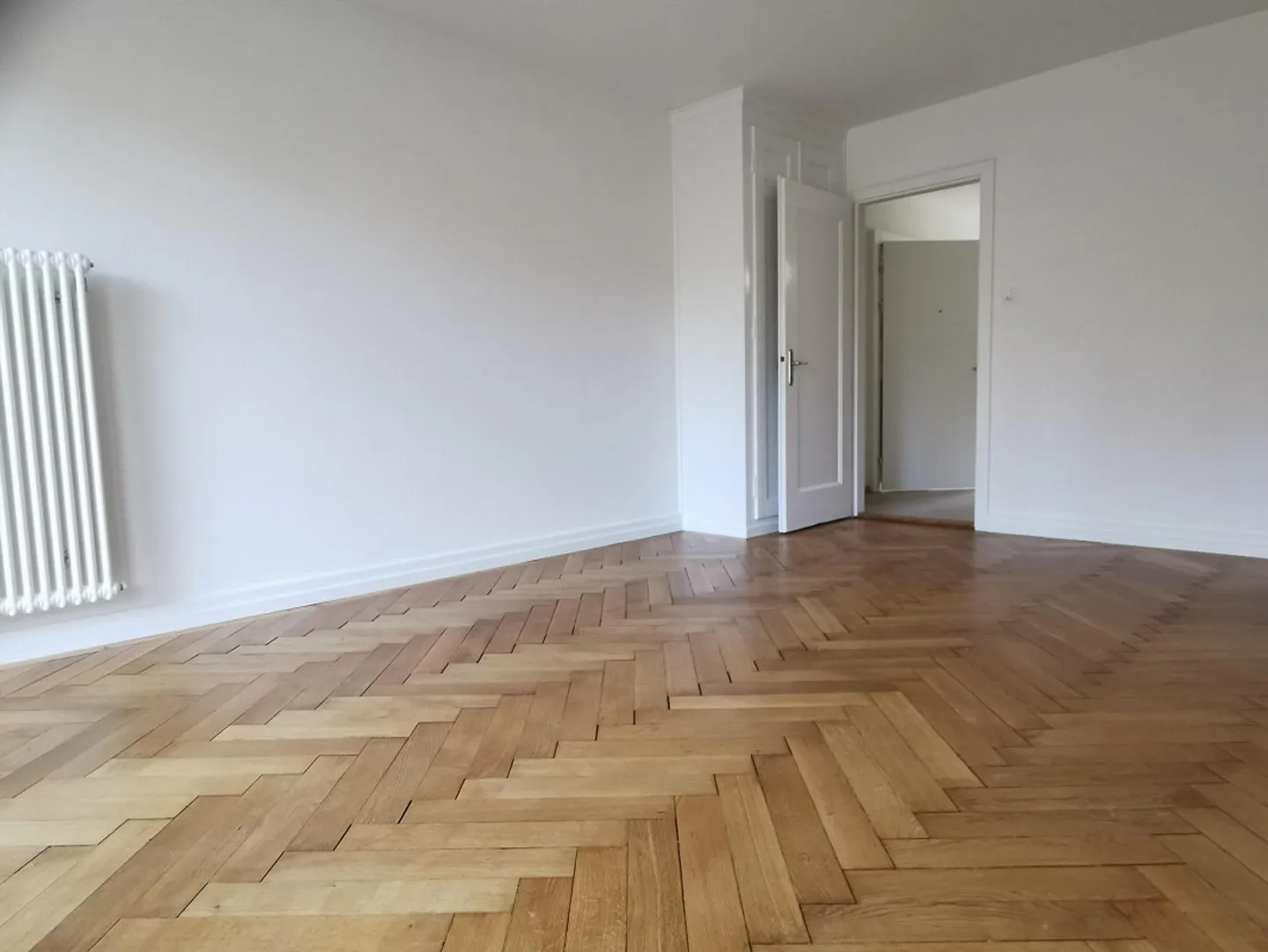 Appartement moderne de 1,5 pièce dans le quartier populaire de Marzili ! - Photo 3 sur 5