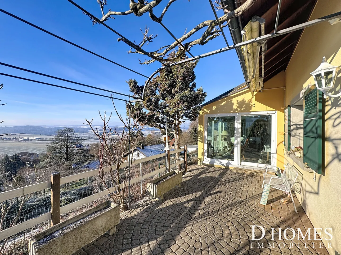 Villa spacieuse avec vue alpine - Photo 2 sur 13