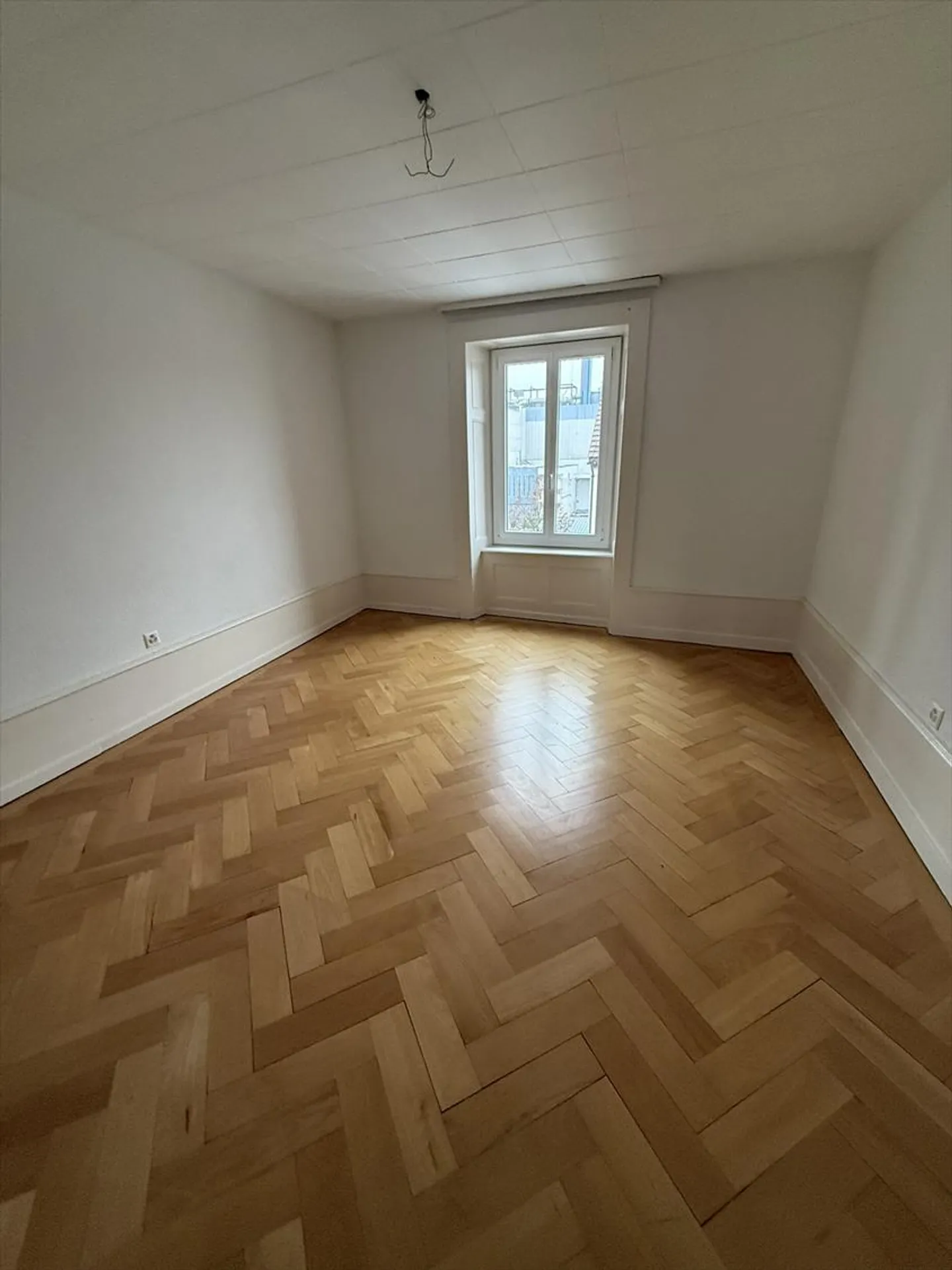 Appartamento 3 camere al 2° piano – Rue des Fleurs 24, La Chaux-de-Fonds - Foto 12 di 16