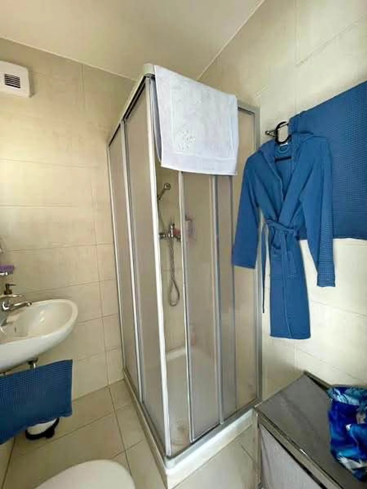 Studio 1.5 rooms - Photo 4 of 5