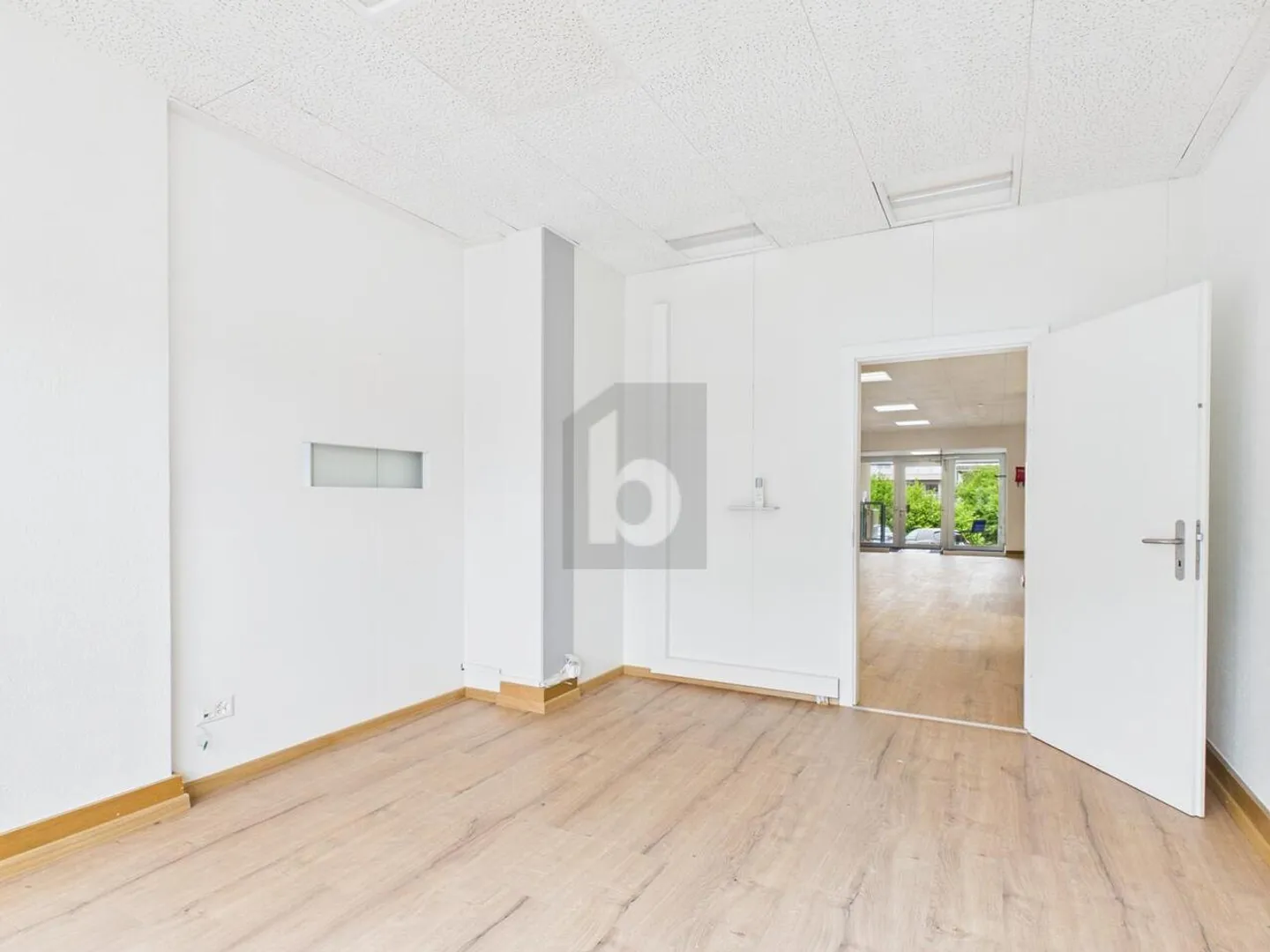 Zentrale Bürofläche in Biberist - Foto 2 von 6
