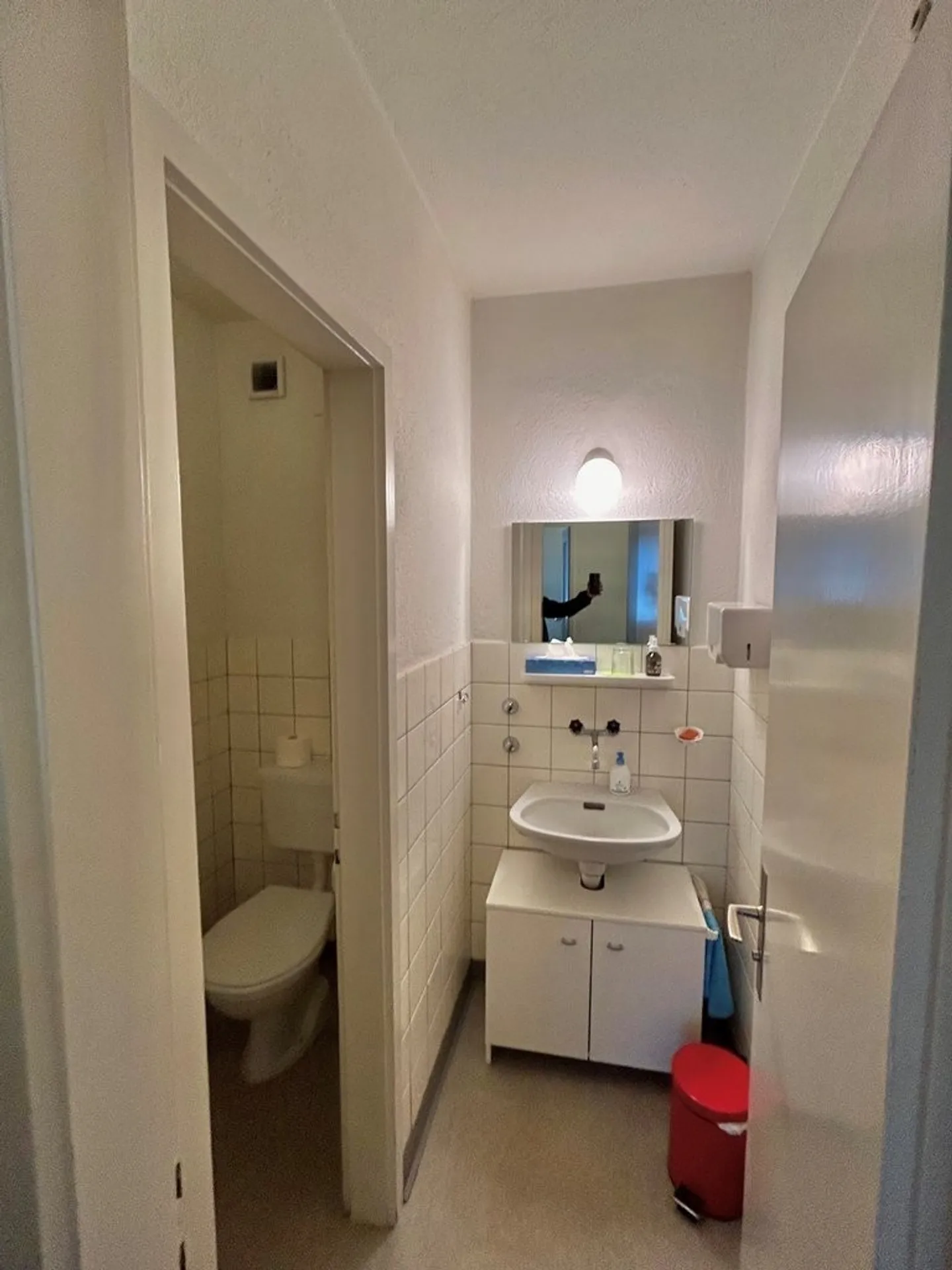 Praxisraum mitten im Kreis 7, befristet bis 31.03.2028 - Foto 6 von 9