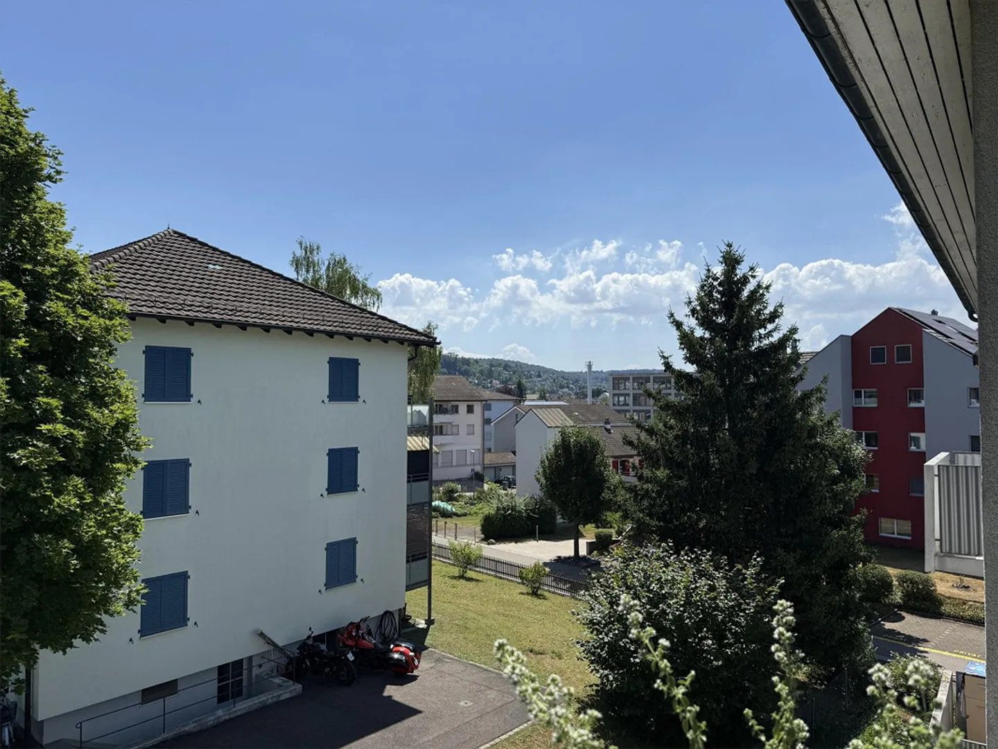 Belle appartement lumineux de 3 pièces cherche nouveaux résidents - Photo 1 sur 13