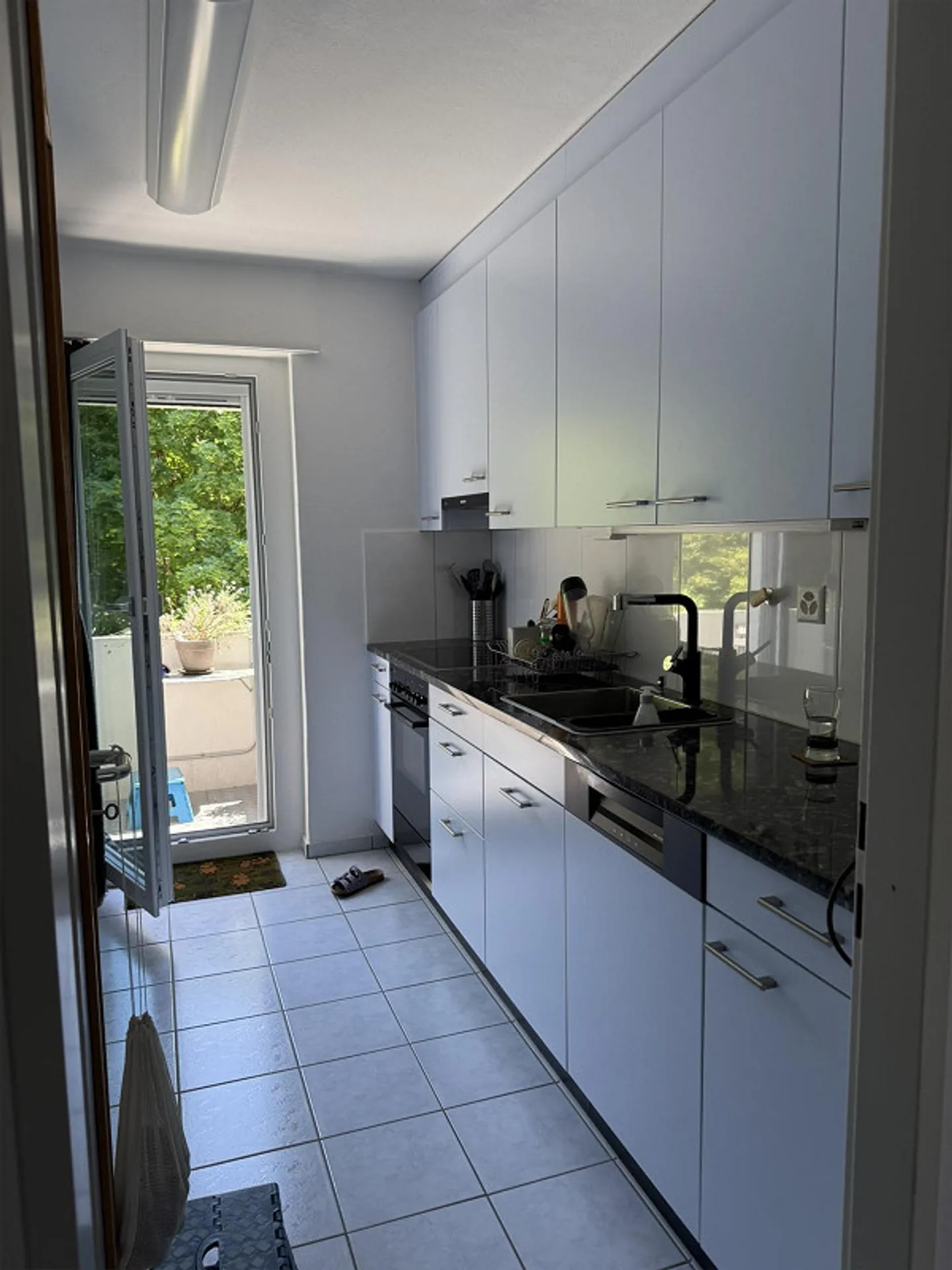 Belle appartement lumineux de 3 pièces cherche nouveaux résidents - Photo 4 sur 13