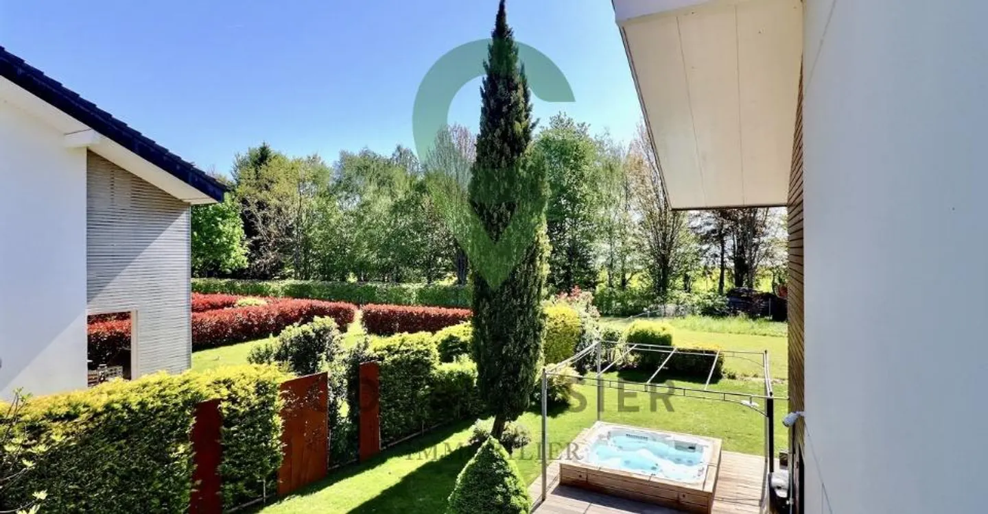 Splendido triplex di 7 stanze con il suo spazio esterno privato - Foto 1 di 12
