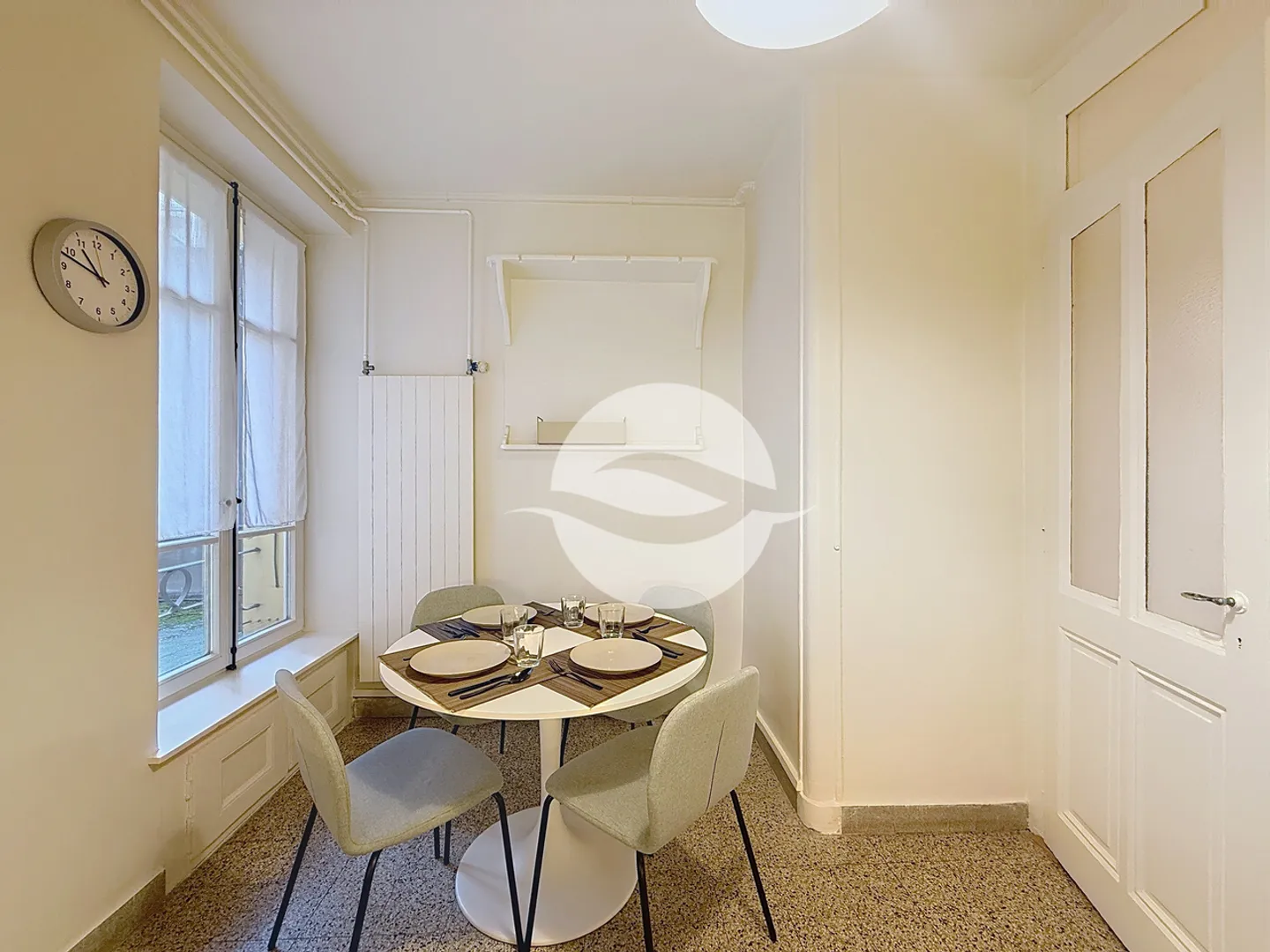 Appartement spacieux de 3 pièces - Photo 3 sur 6