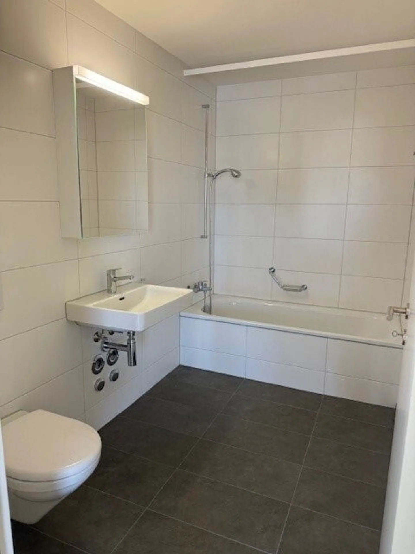 Superbe appartement en attique de 3,5 pièces à Liestal à louer - Photo 7 sur 10