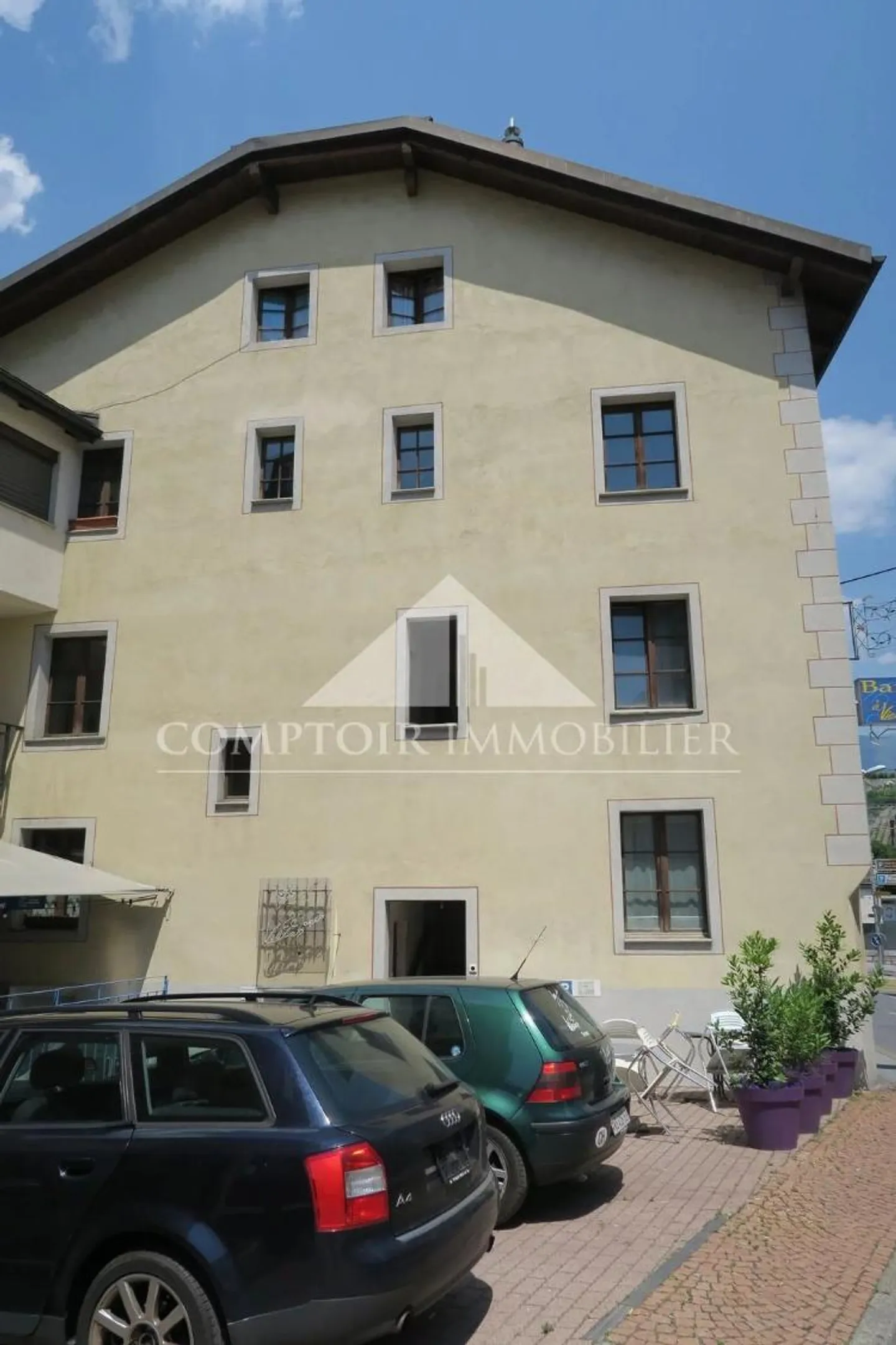 Appartement Charmant Près de HES-SO - Photo 1 sur 4