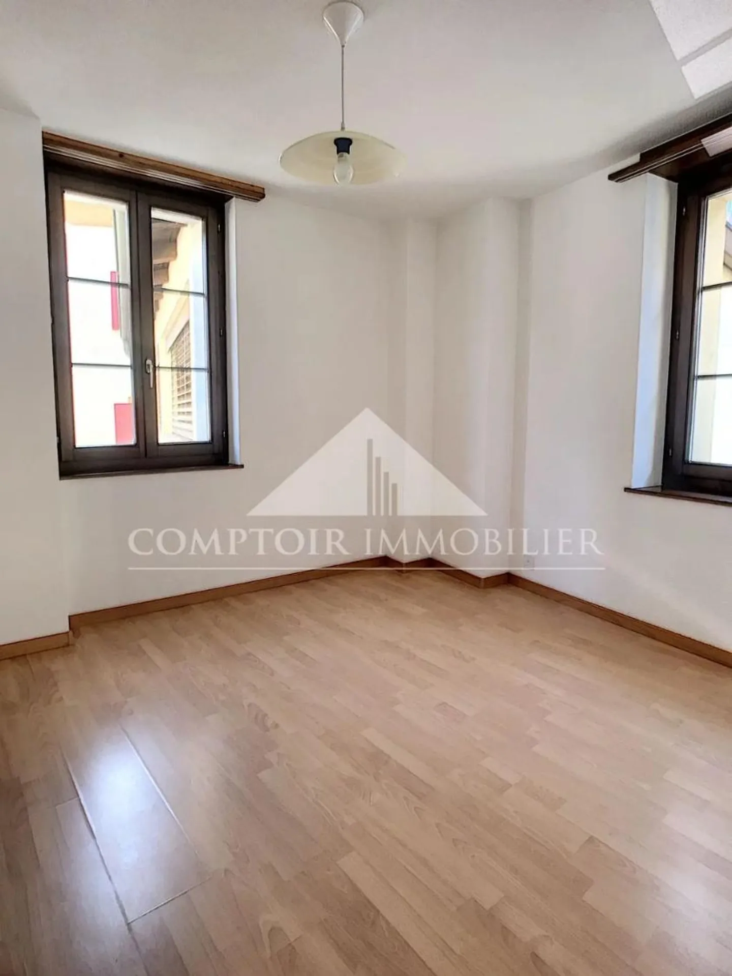 Appartement Charmant Près de HES-SO - Photo 4 sur 4