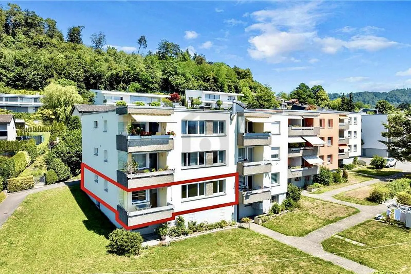 Bel appartement lumineux 4.5 pièces - Photo 1 sur 6