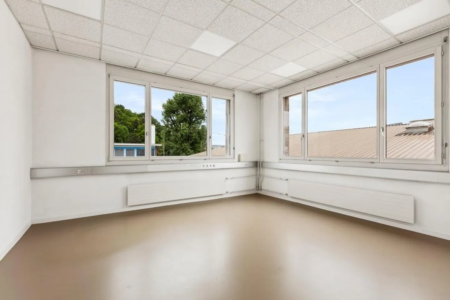 Helles Büro zu vermieten - Foto 3 von 6