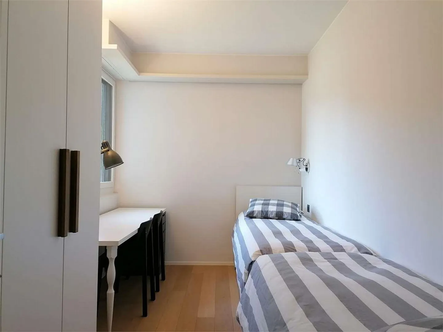 Résidence élégante avec vue sur le lac - 4.5 pièces de prestige à Lugano L - Photo 12 sur 13