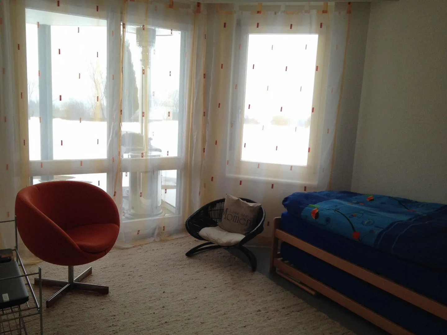 Appartamento 4.5 locali in una casa bifamiliare in una posizione da sogno - Foto 11 di 12