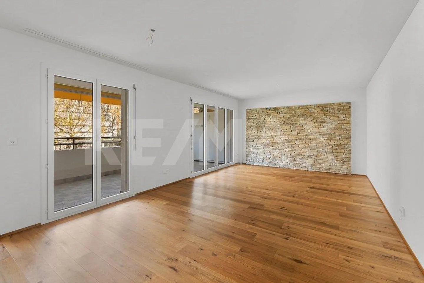Geräumige 5½ Zimmer Wohnung - Foto 2 von 13