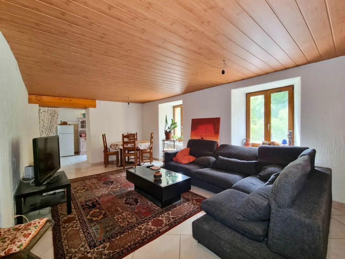 Magnifica proprietà con 2 appartamenti e un ampio giardino - Foto 14 di 18