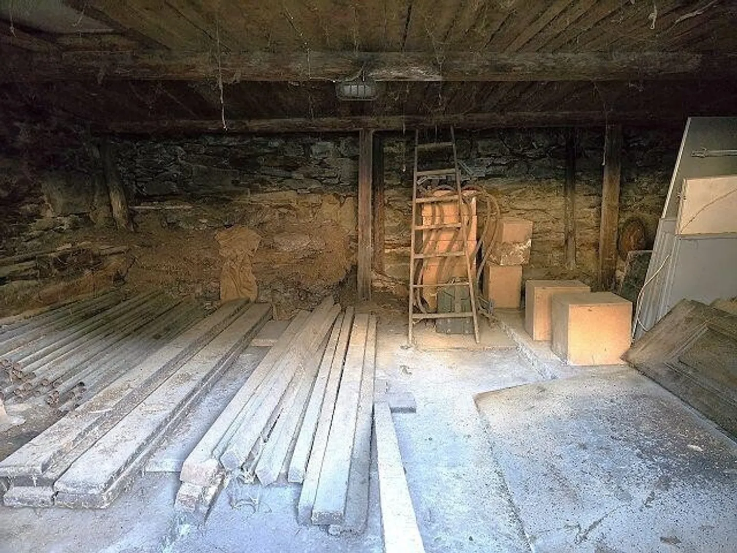 Charmant projet de rénovation à Mesocco - Photo 3 sur 13