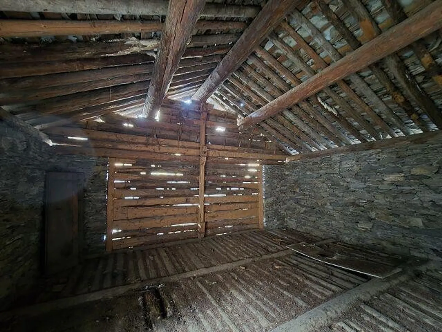 Charmant projet de rénovation à Mesocco - Photo 4 sur 13
