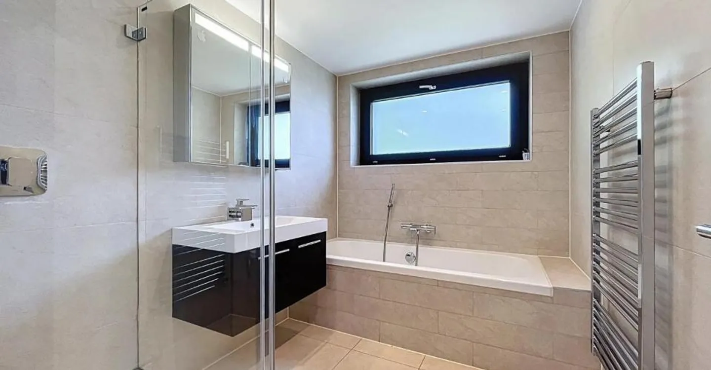 Villa eccezionale di 6,5 locali in un contesto residenziale privilegiato! - Foto 10 di 11