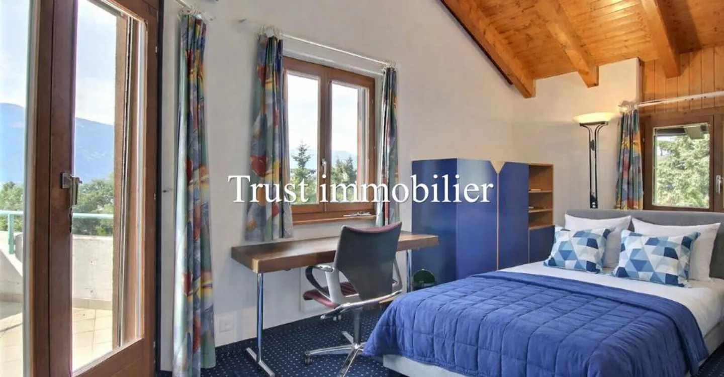 6002. Maison lumineuse avec vue panoramique sur les montagnes - Foto 8 di 9