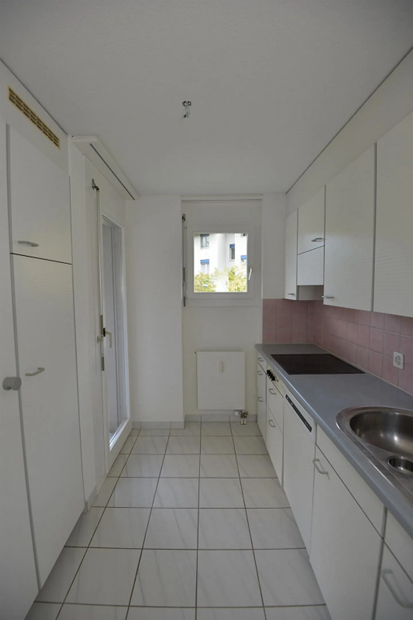 Appartamento in affitto - Foto 4 di 11