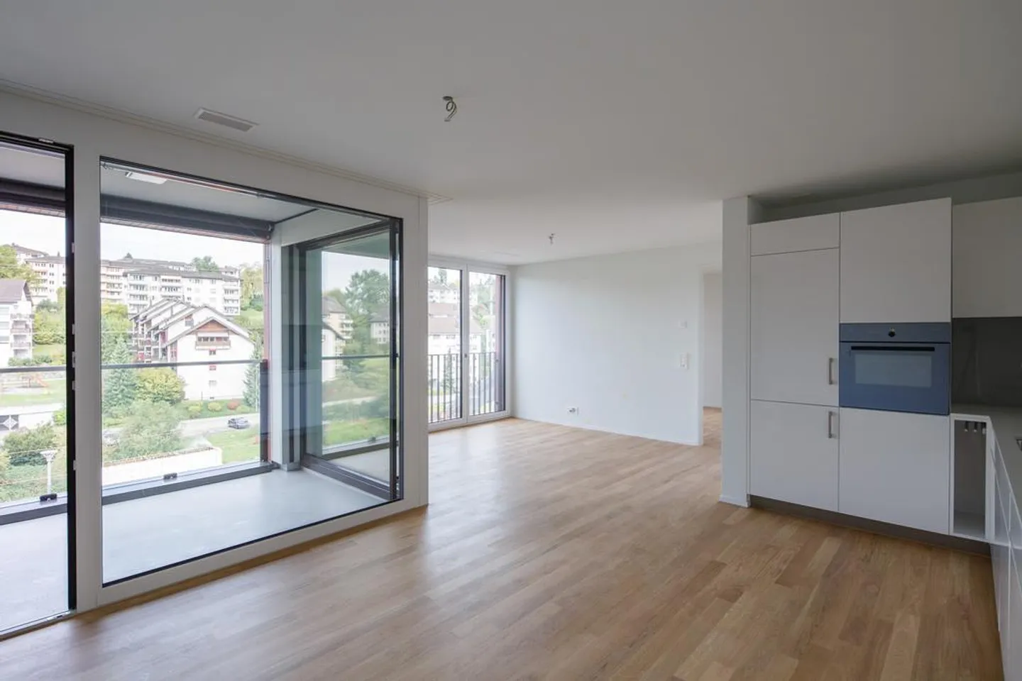 Helle 3.5-Zimmerwohnung - Foto 2 von 6