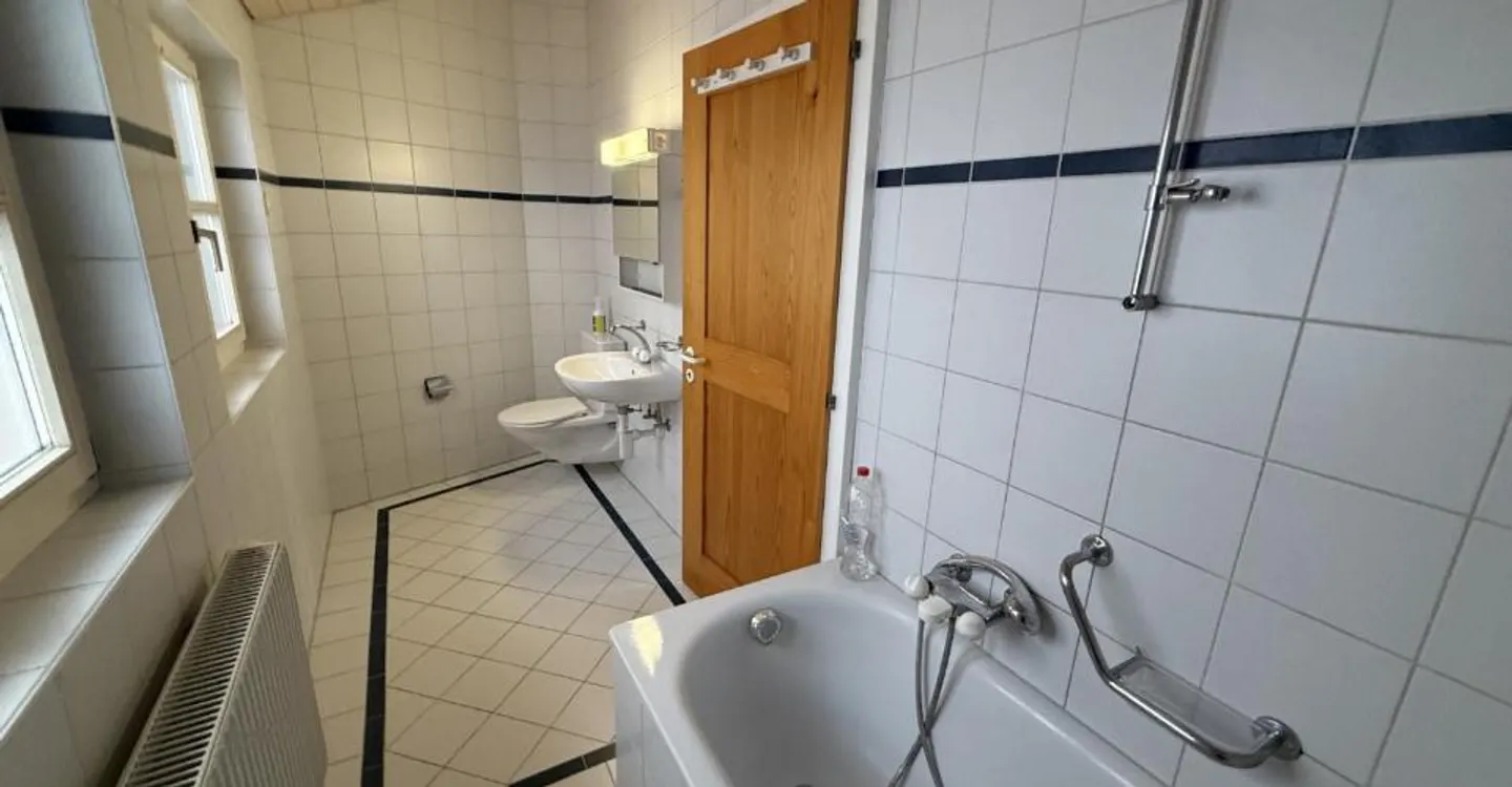 7-Zimmer-Wohnung - Foto 8 von 12