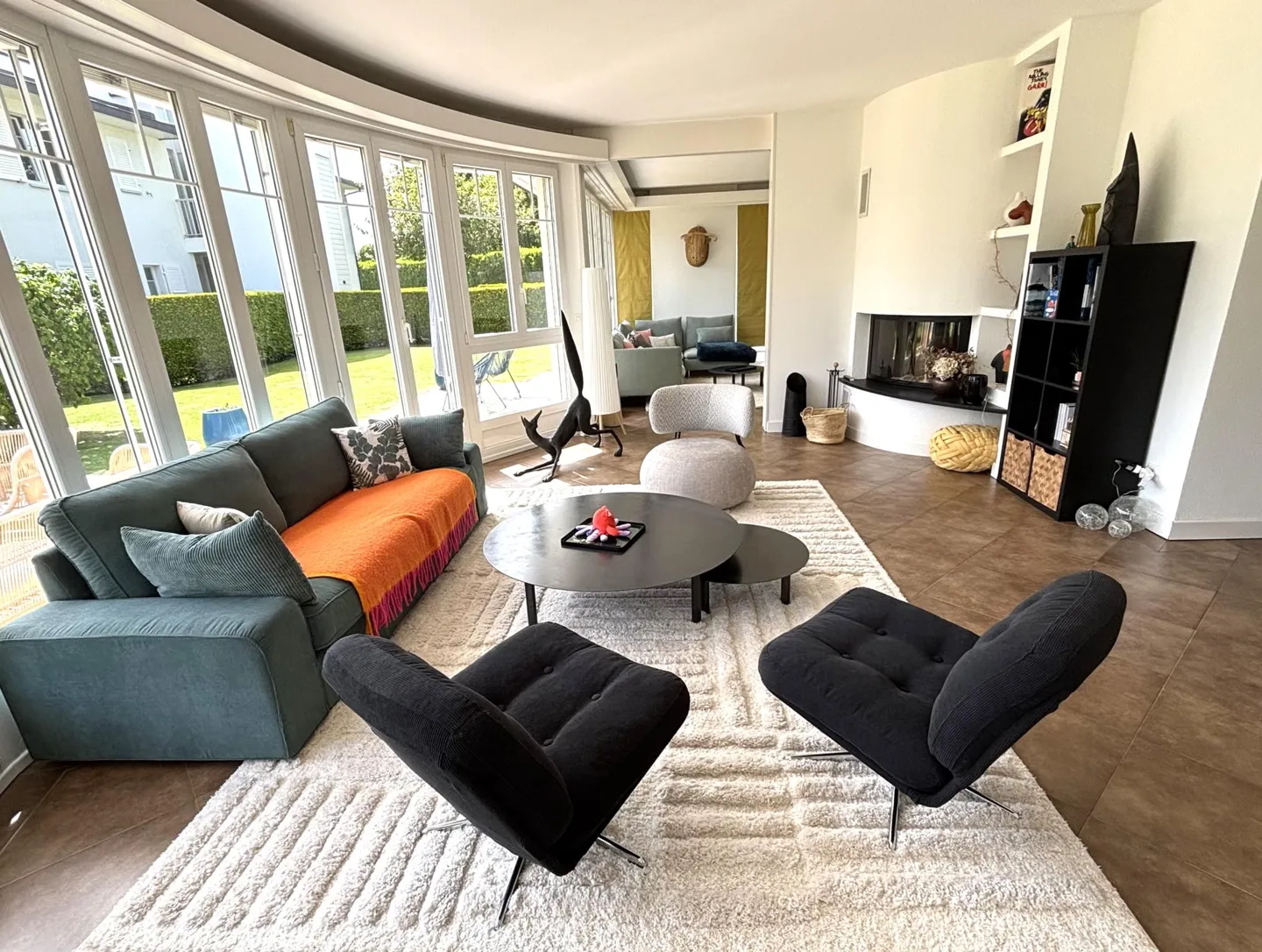 Appartement de standing de 5.5 pièces avec grand jardin - Photo 3 sur 7