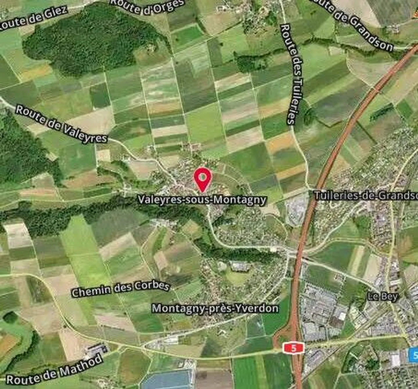 2,5-Zimmer-Wohnung mit Balkon und Parkplatz - Foto 6 von 13