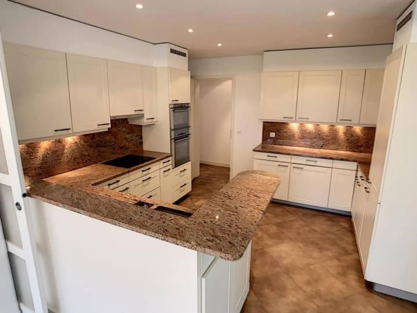 Appartement de standing de 5.5 pièces avec grand jardin - Photo 5 sur 7