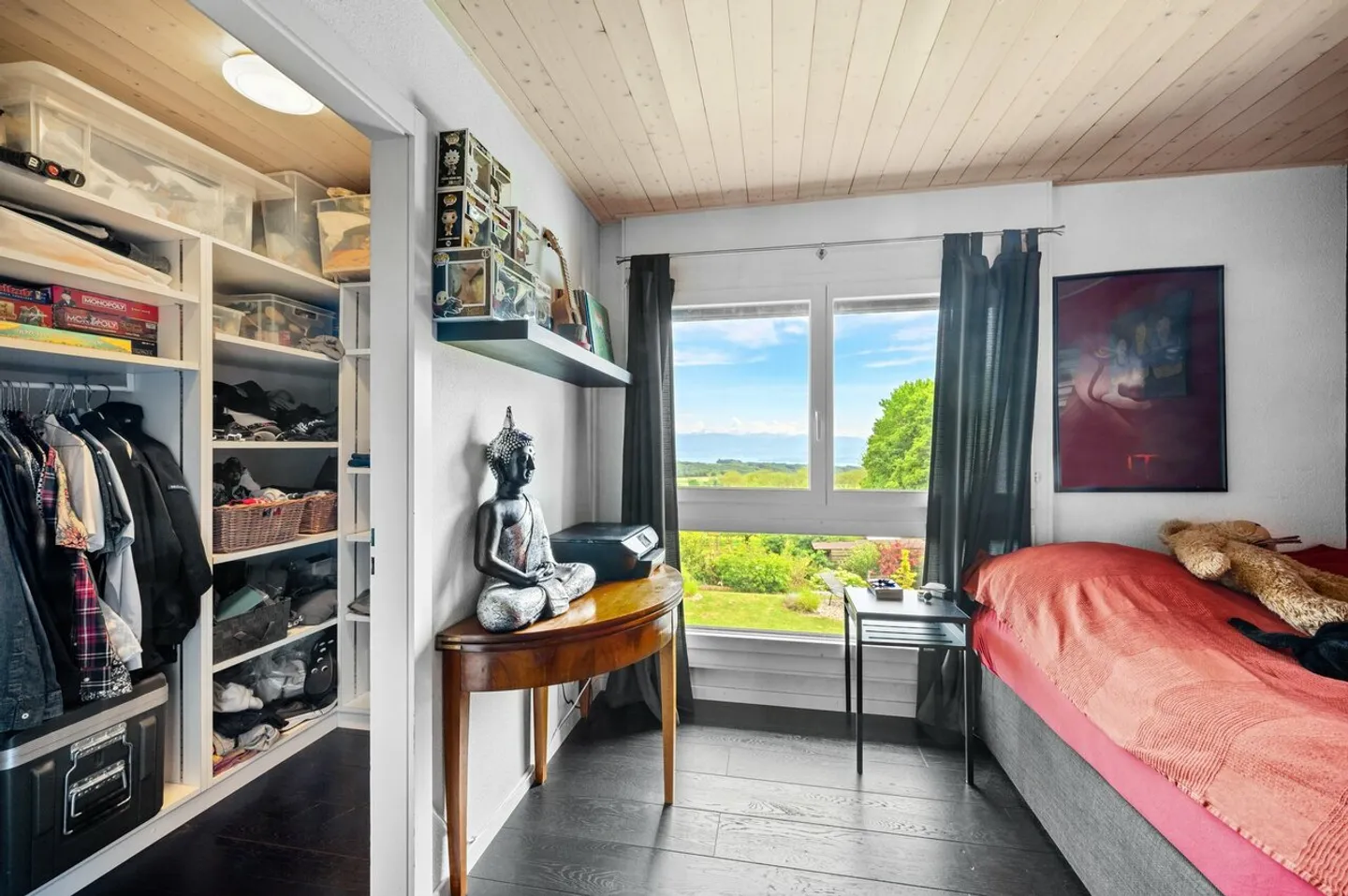 Contemporary Villa with Lake and Alps View - Photo 19 of 41