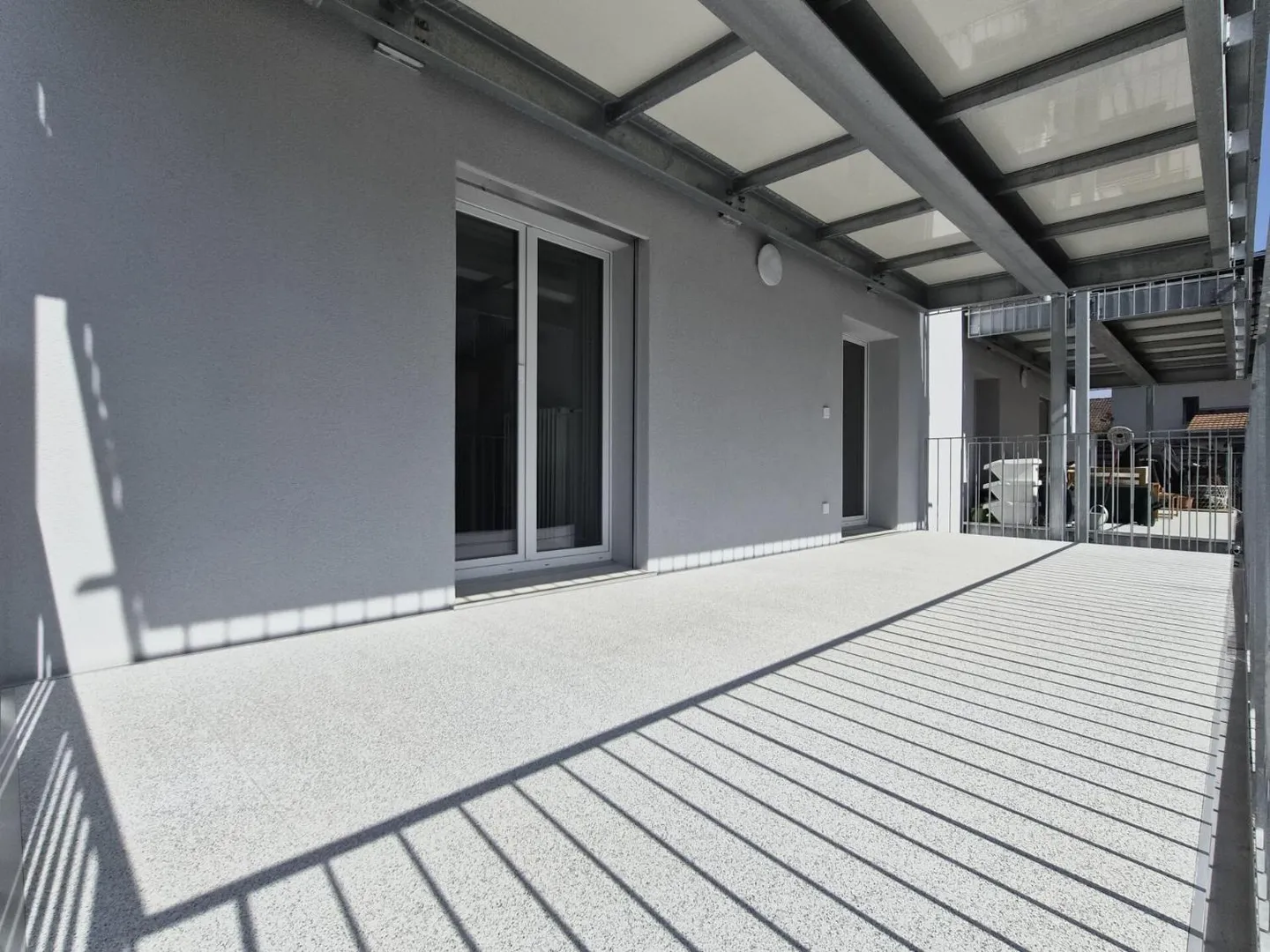 Apartment with 3.5 rooms on the ground floor - Photo 12 of 13