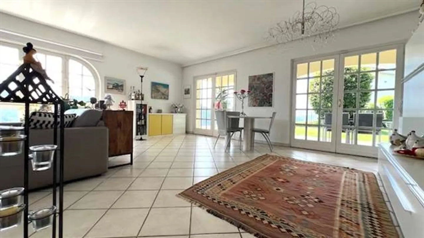 «Doppelhaushälfte mit Pool mit Blick auf den See in Bosco Luganese» - Foto 6 von 20