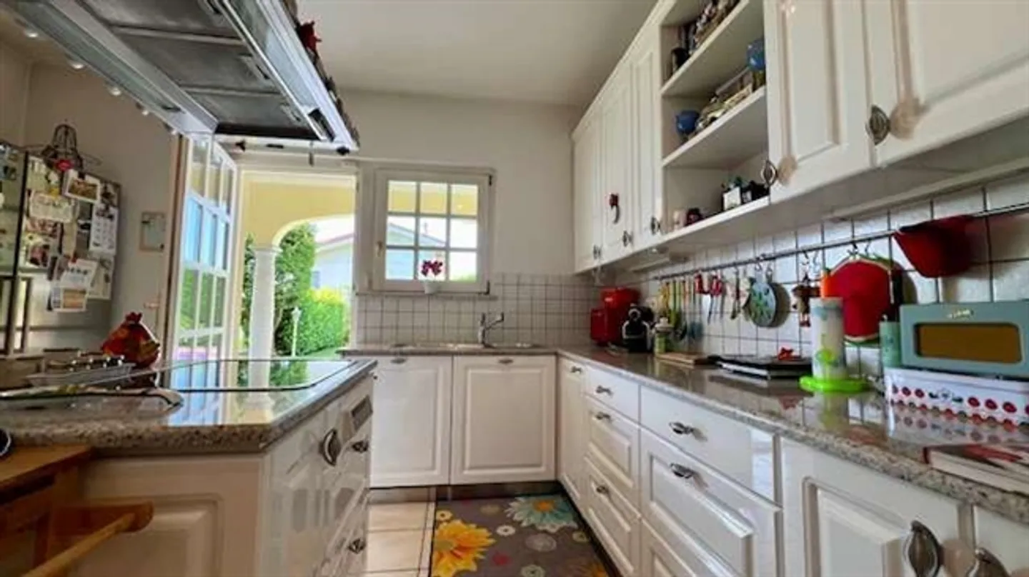 «Doppelhaushälfte mit Pool mit Blick auf den See in Bosco Luganese» - Foto 8 von 20