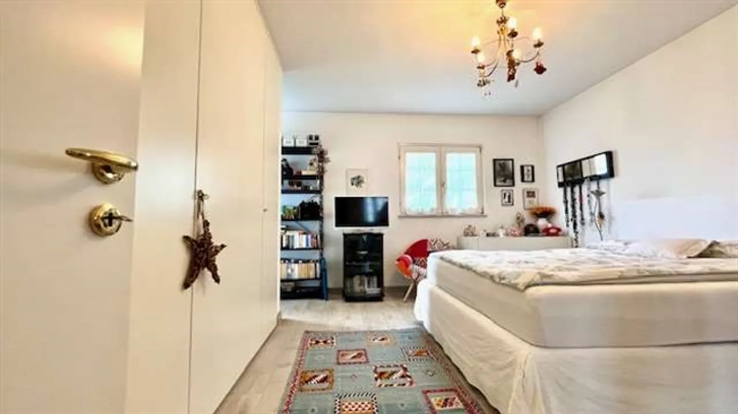 «Doppelhaushälfte mit Pool mit Blick auf den See in Bosco Luganese» - Foto 14 von 20