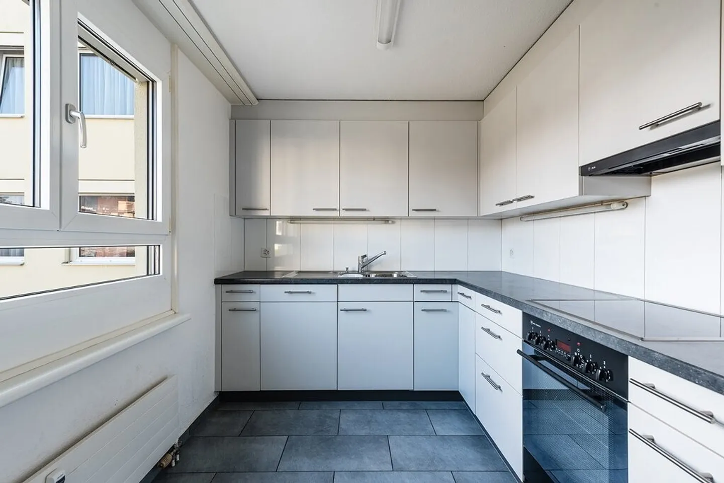 Appartamento spazioso di 4,5 stanze - Foto 1 di 12