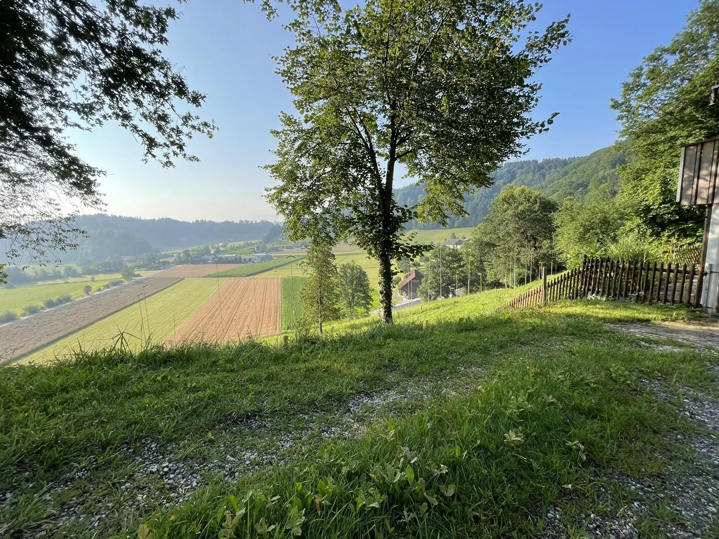 Modern Family Home - Photo 2 of 7