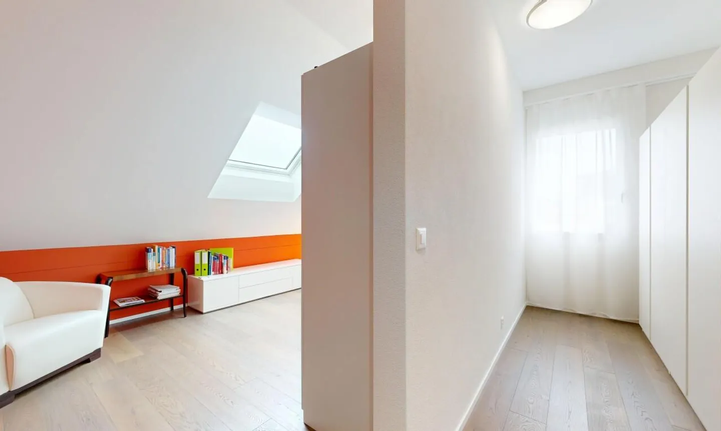 Maisonette moderna di 4½ stanze con balcone e ampio comfort abitativo - Foto 9 di 11