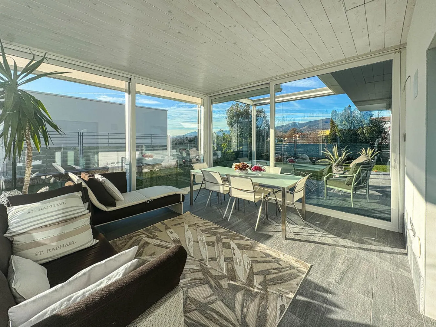 Stunning luxury villa in Coldrerio - Photo 14 of 17