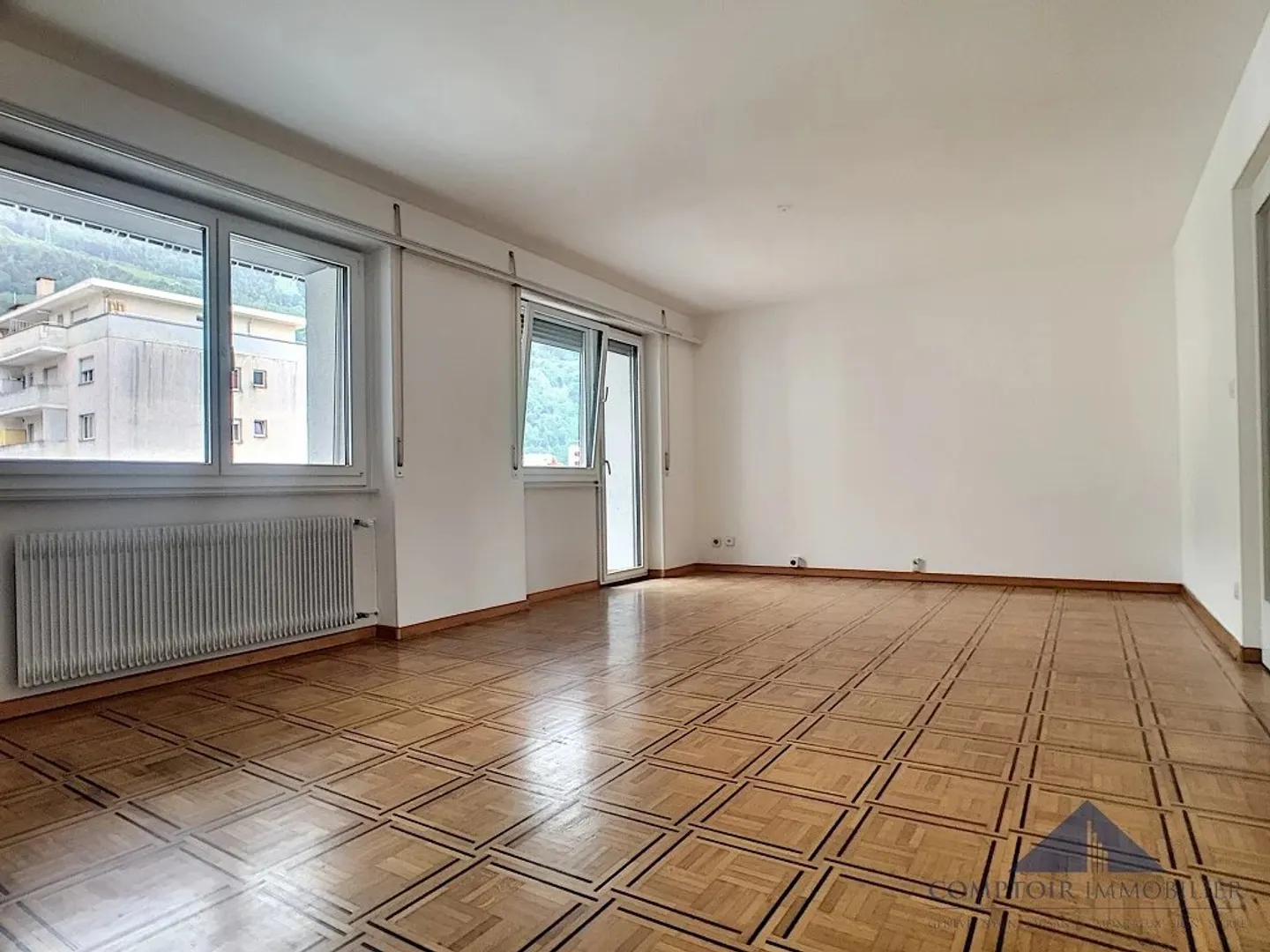 Appartement spacieux à Martigny - Photo 5 sur 8