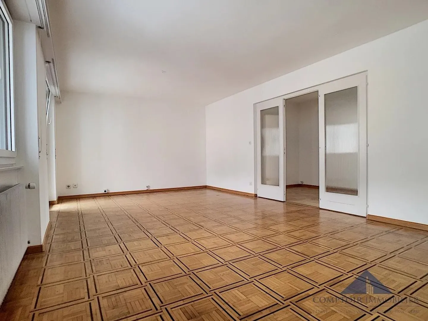 Appartement spacieux à Martigny - Photo 3 sur 8