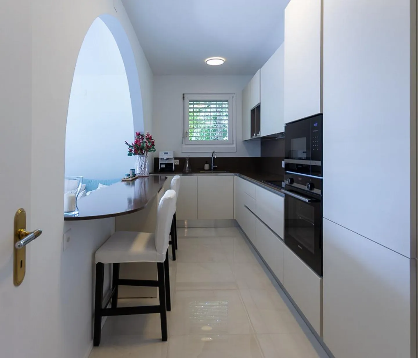Appartamento Incantevole con Vista Lago - Foto 6 di 10