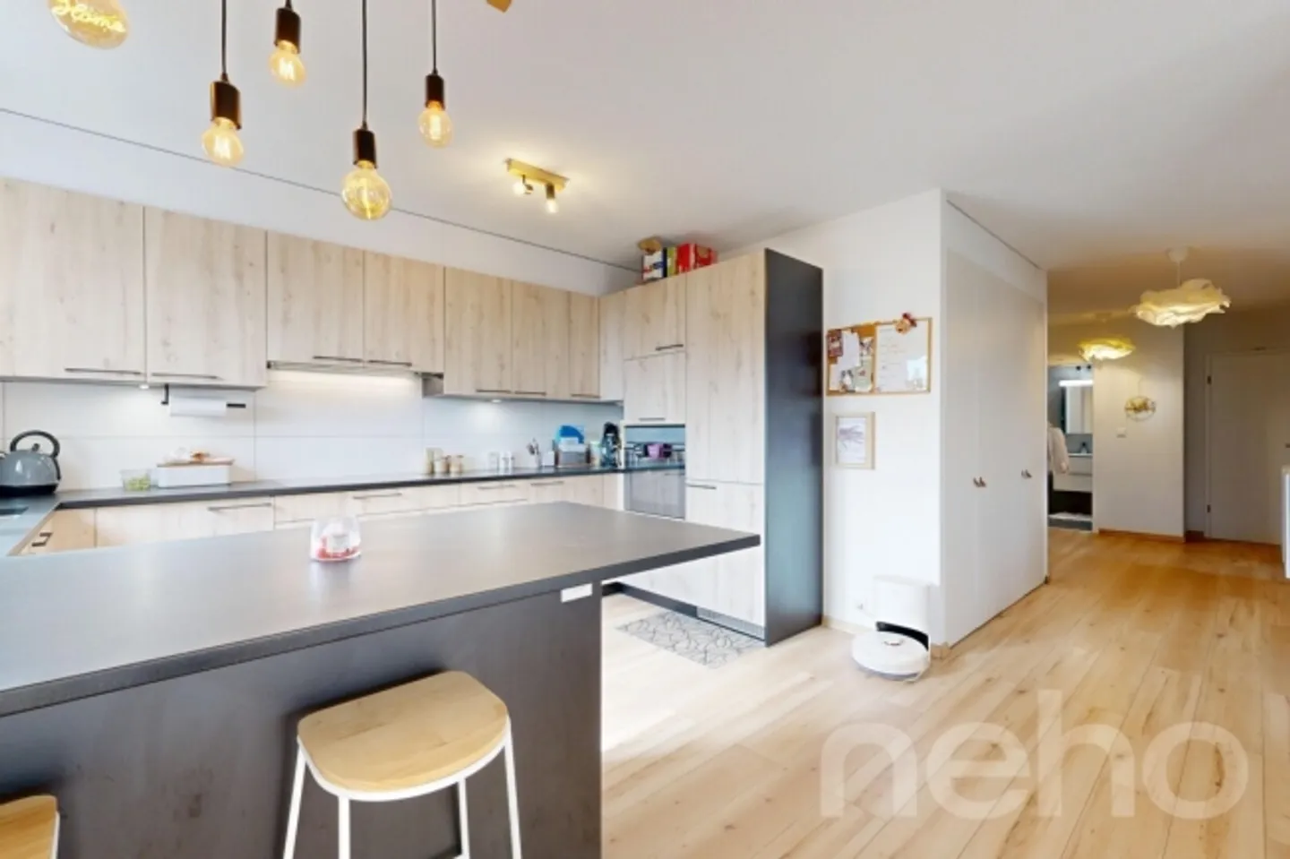 Ambiente di vita eccezionale appartamento ristrutturato con vista lago! - Foto 5 di 12