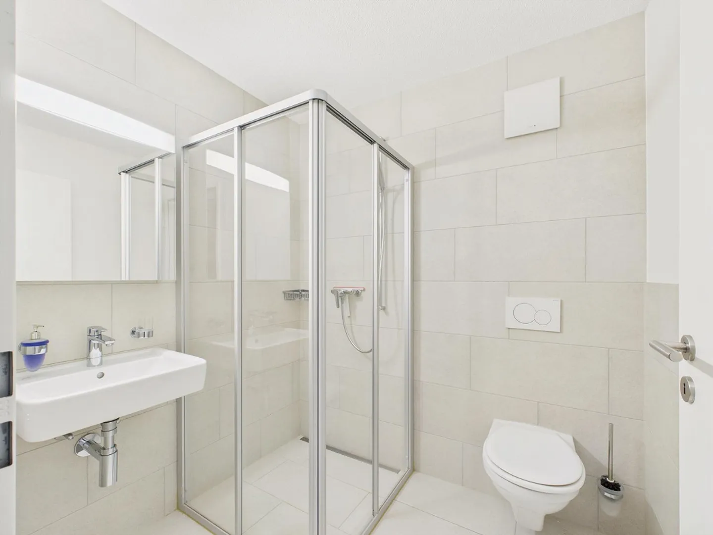 Bright rooms, quiet location - 3.5-room apartment with balcony - Photo 9 of 12