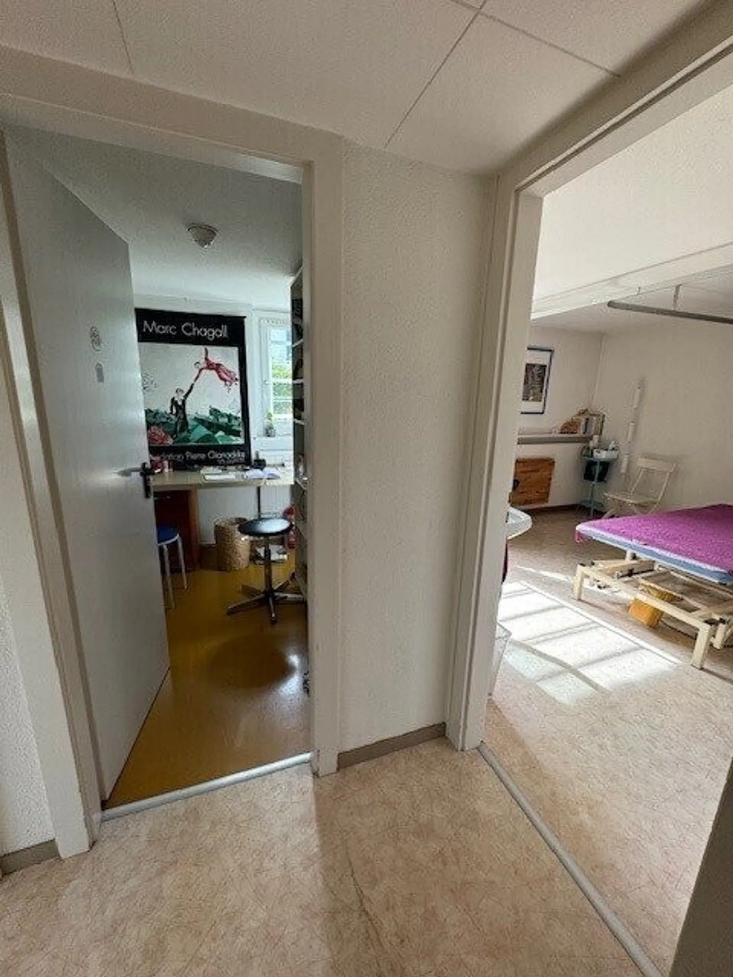 Spazio ufficio idealmente situato - Foto 7 di 10
