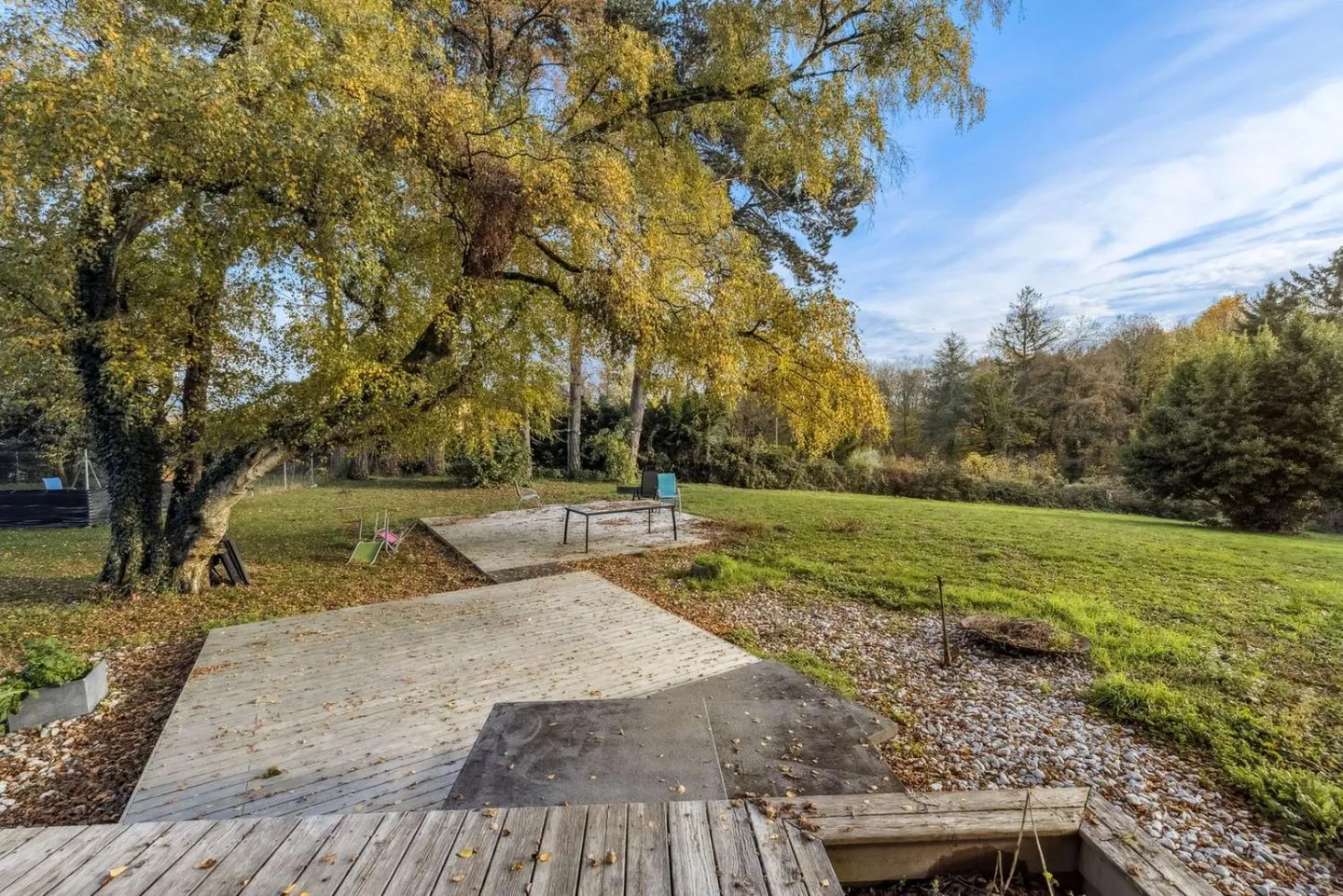 CHARMING PROPERTY ON LARGE WOODED AND LANDSCAPED PLOT - Photo 12 of 12
