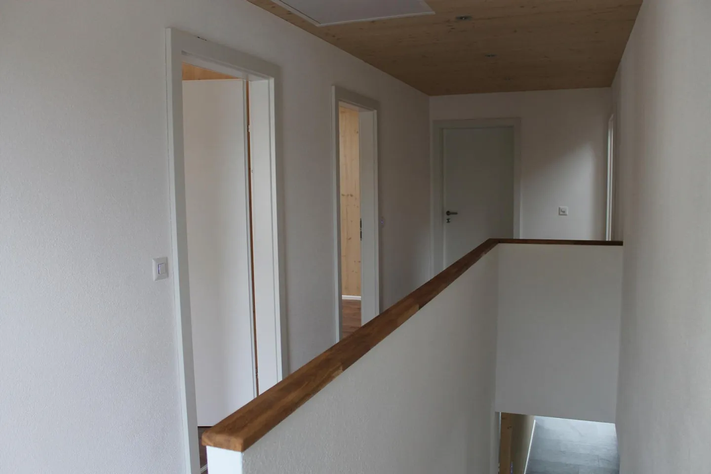 Geräumige 7-Zimmer Wohnung - Foto 8 von 16