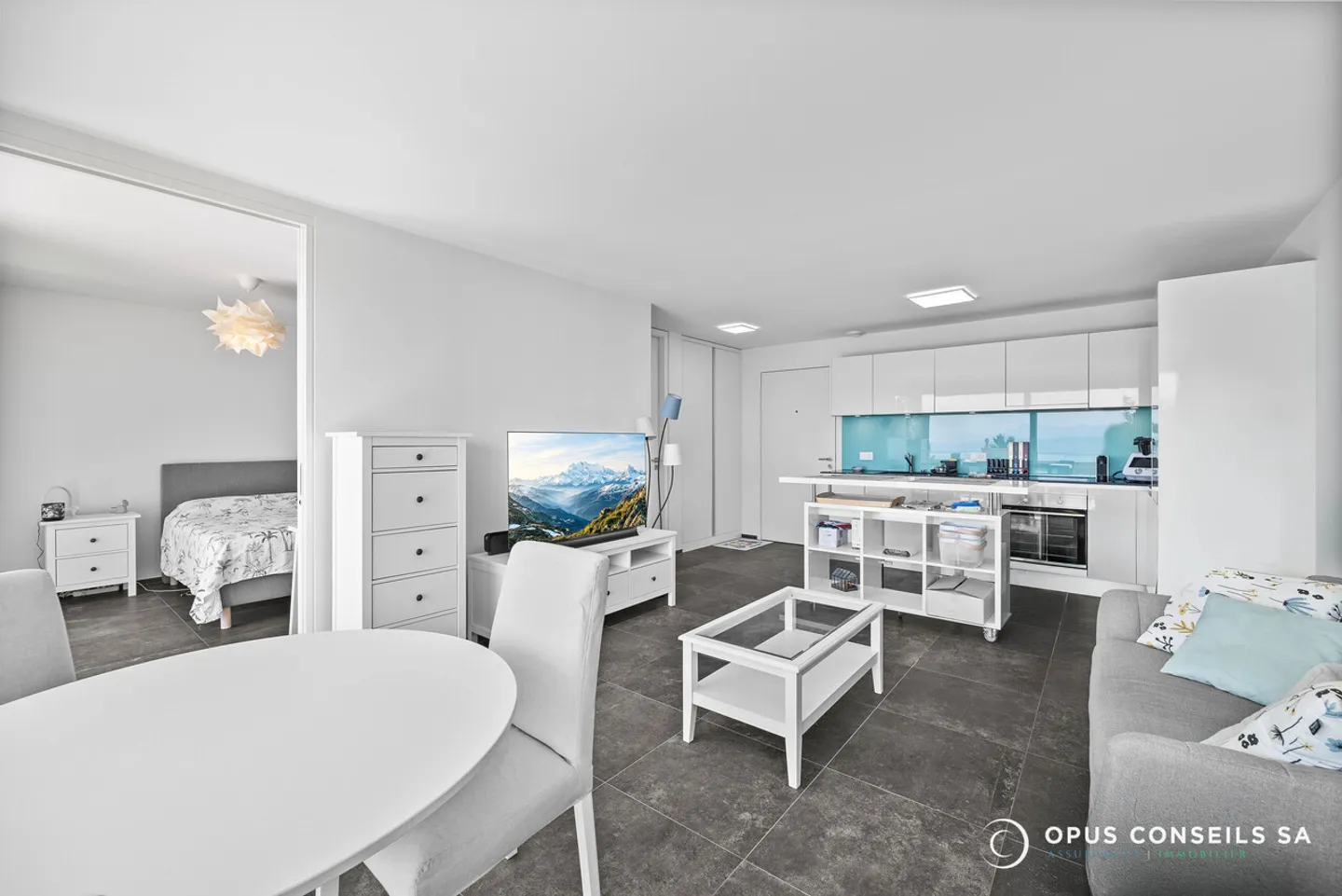 Appartamento di Lusso con Vista Lago - Foto 3 di 10