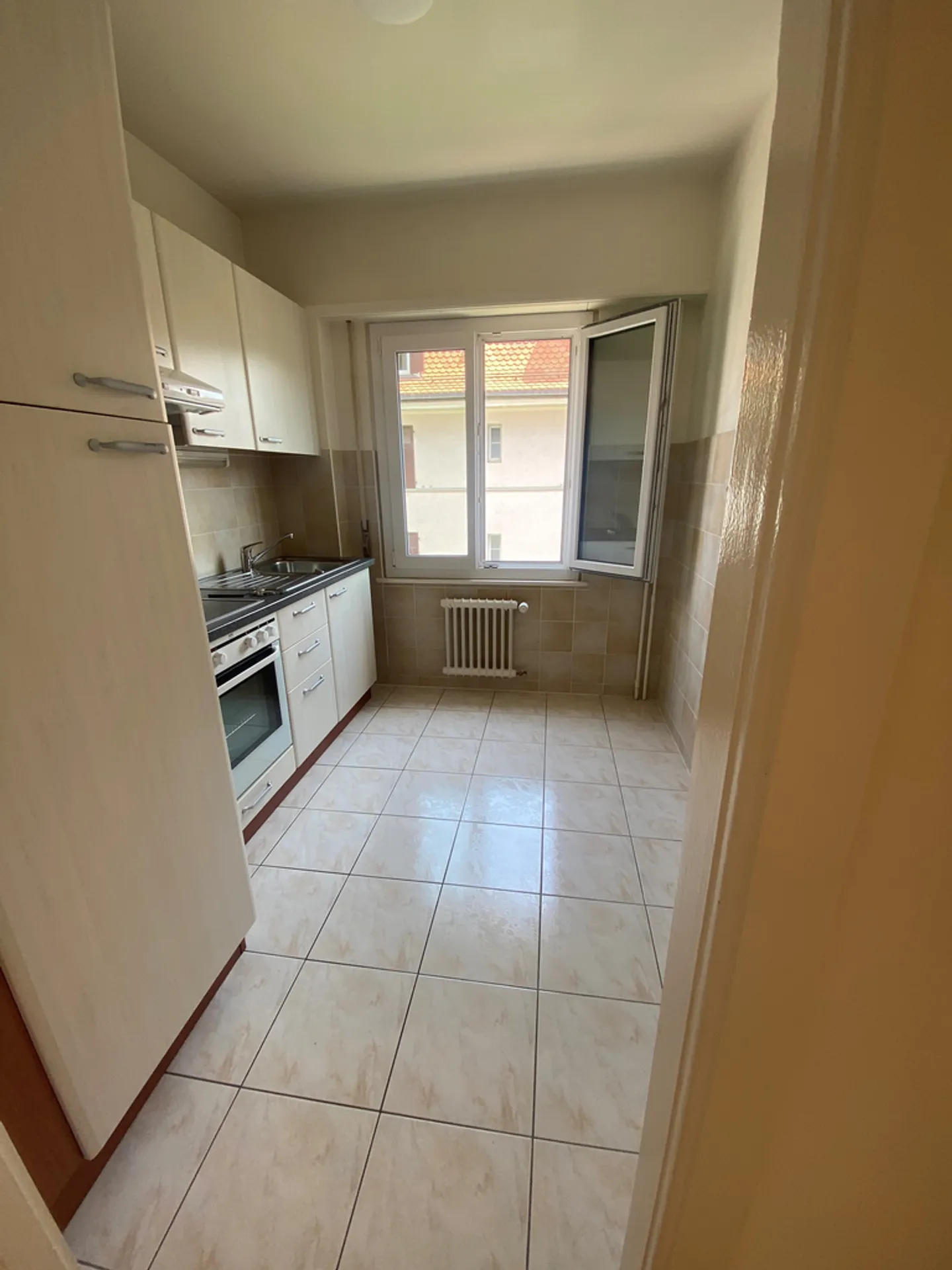 Appartamento in affitto - Foto 6 di 8